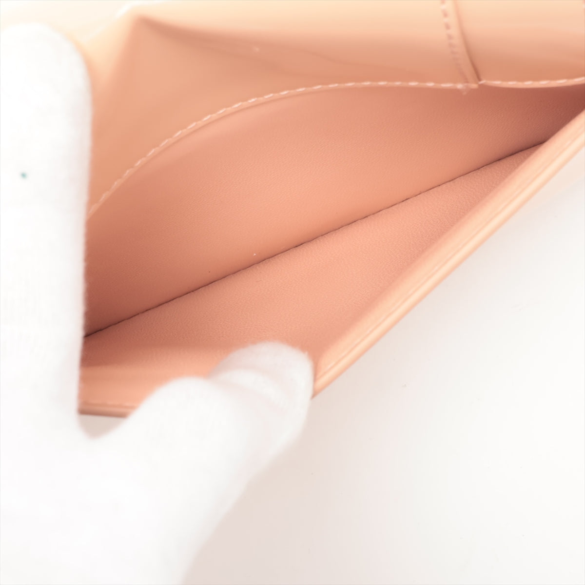 Bulgari Selpenti Patent Leather Shoulder Bag Pink Beige Mirrored