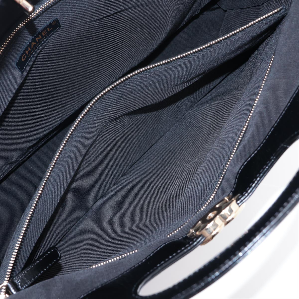 Chanel 31 Canvas x Leather Handbag Black G