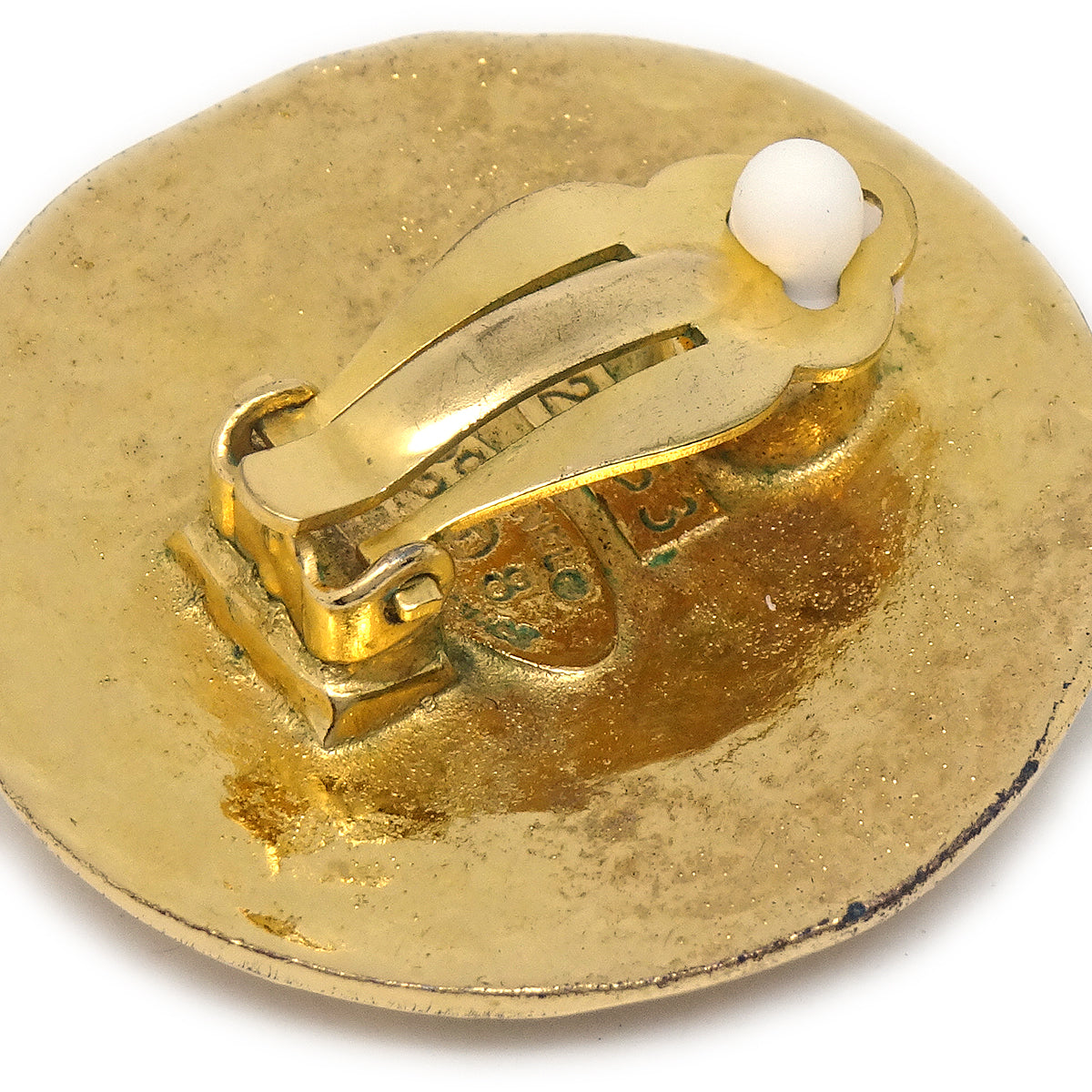 Chanel 紐扣耳環 金色夾式 2853/28