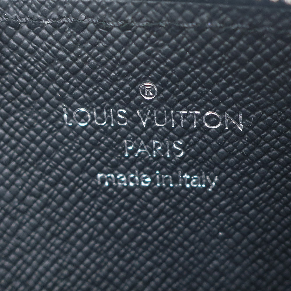 Louis Vuitton Taigaama Monogram Coin Card Hers Zippy Black IC M30271