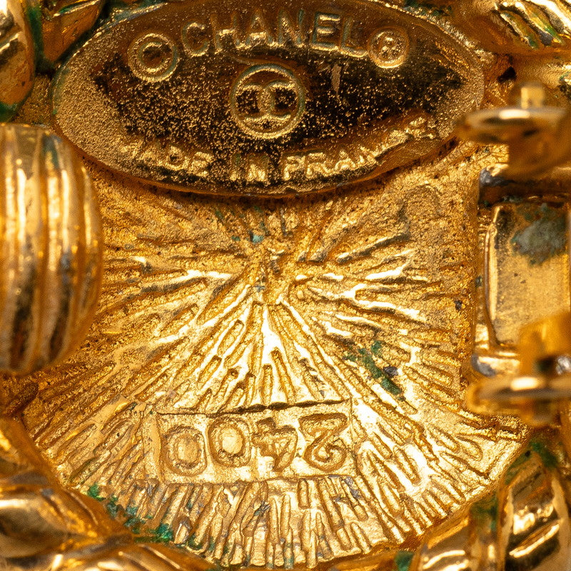 Chanel Vintage Clip Sur Boucles D&#39;oreilles Rondes Avec Logo Plaqué Or Femme