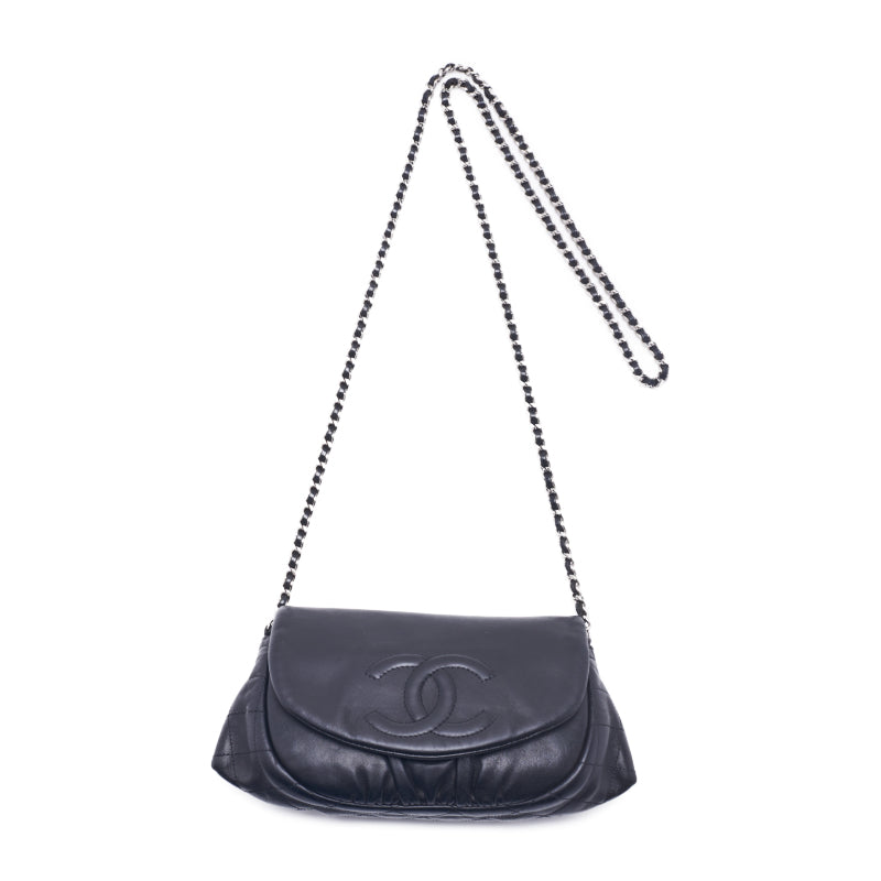 Chanel Coco Round Flap Chain Wallet  Black (Silver G )  Wallet