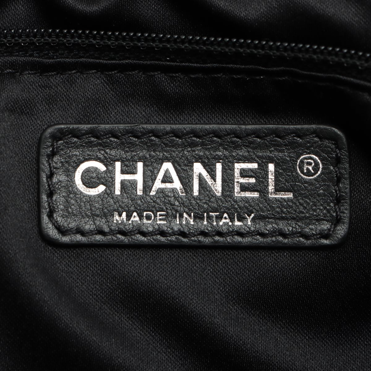 Chanel Coco Charm Pearson Chain Shoulder Bag Silver Silver  17th