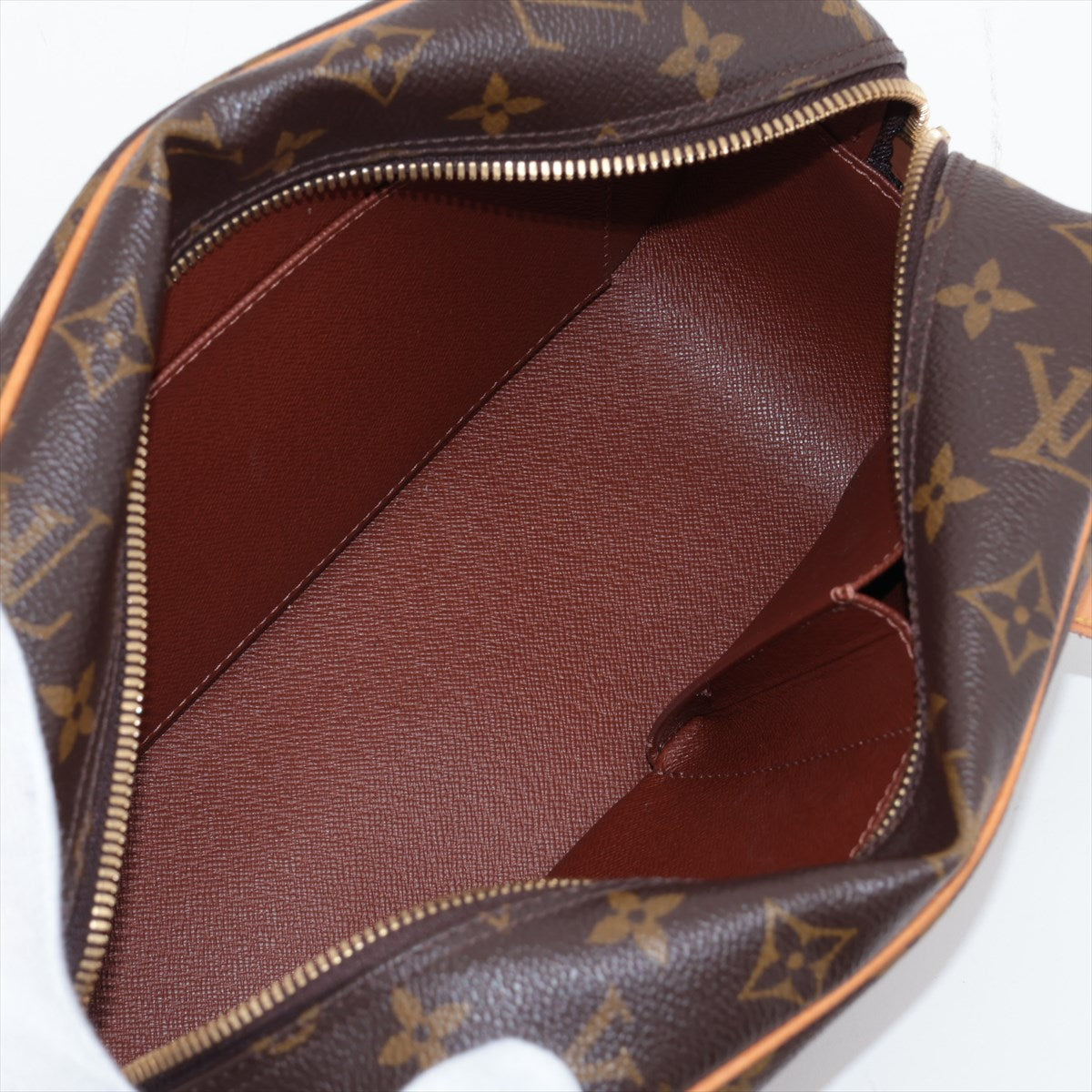 Louis Vuitton Monogram City MM M51182