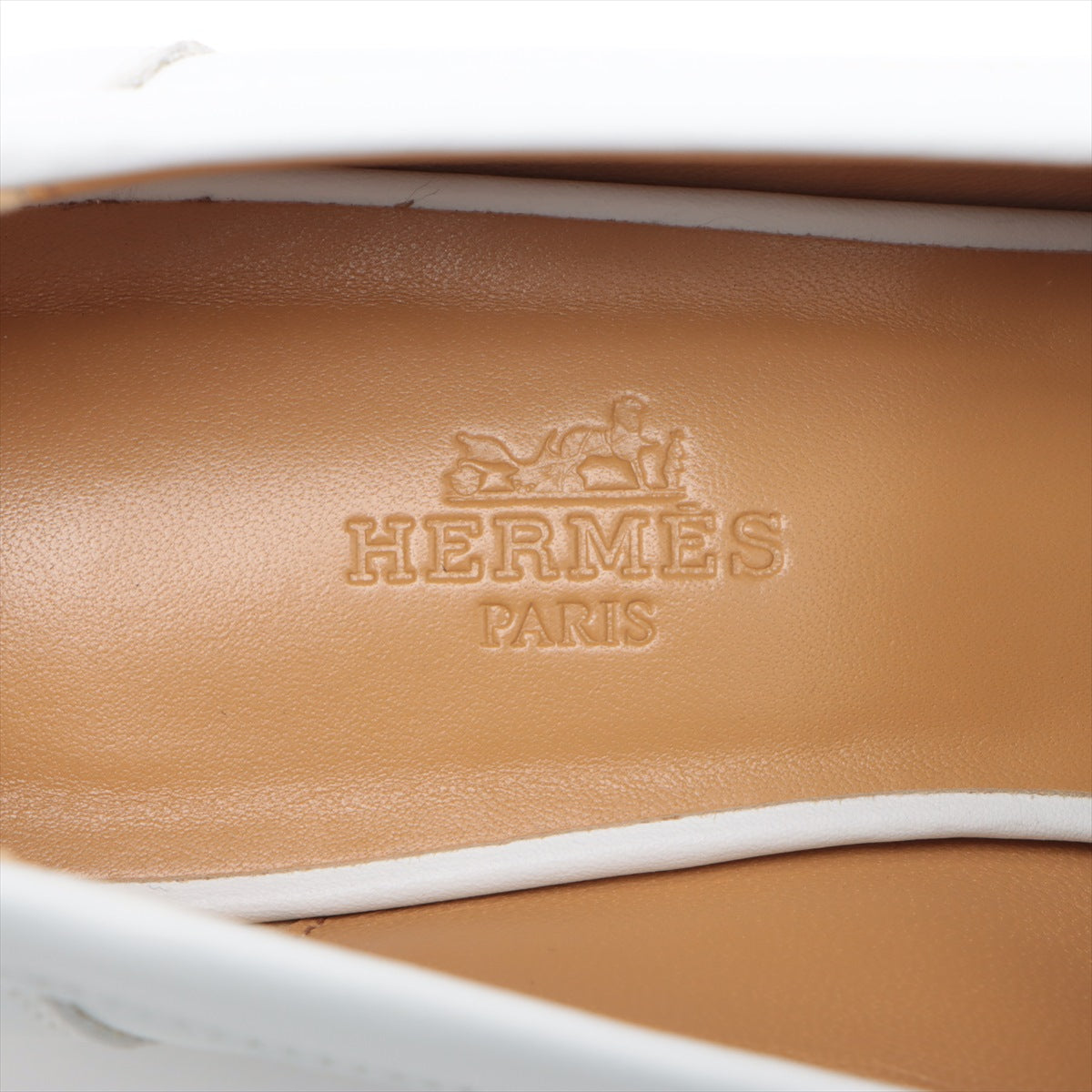 Hermes Gloria Leather Pumps 37.5  White Box  Rement Lift