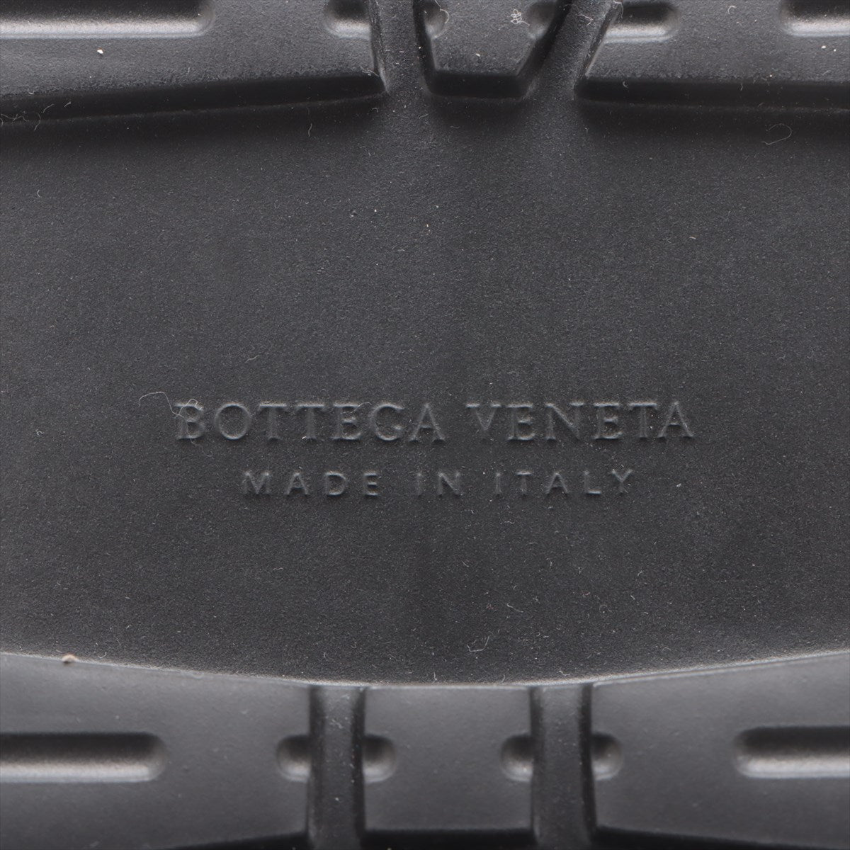 Bottega Veneta Leather Side Goar 鞋 39 男女皆宜的黑色切爾西鞋地毯