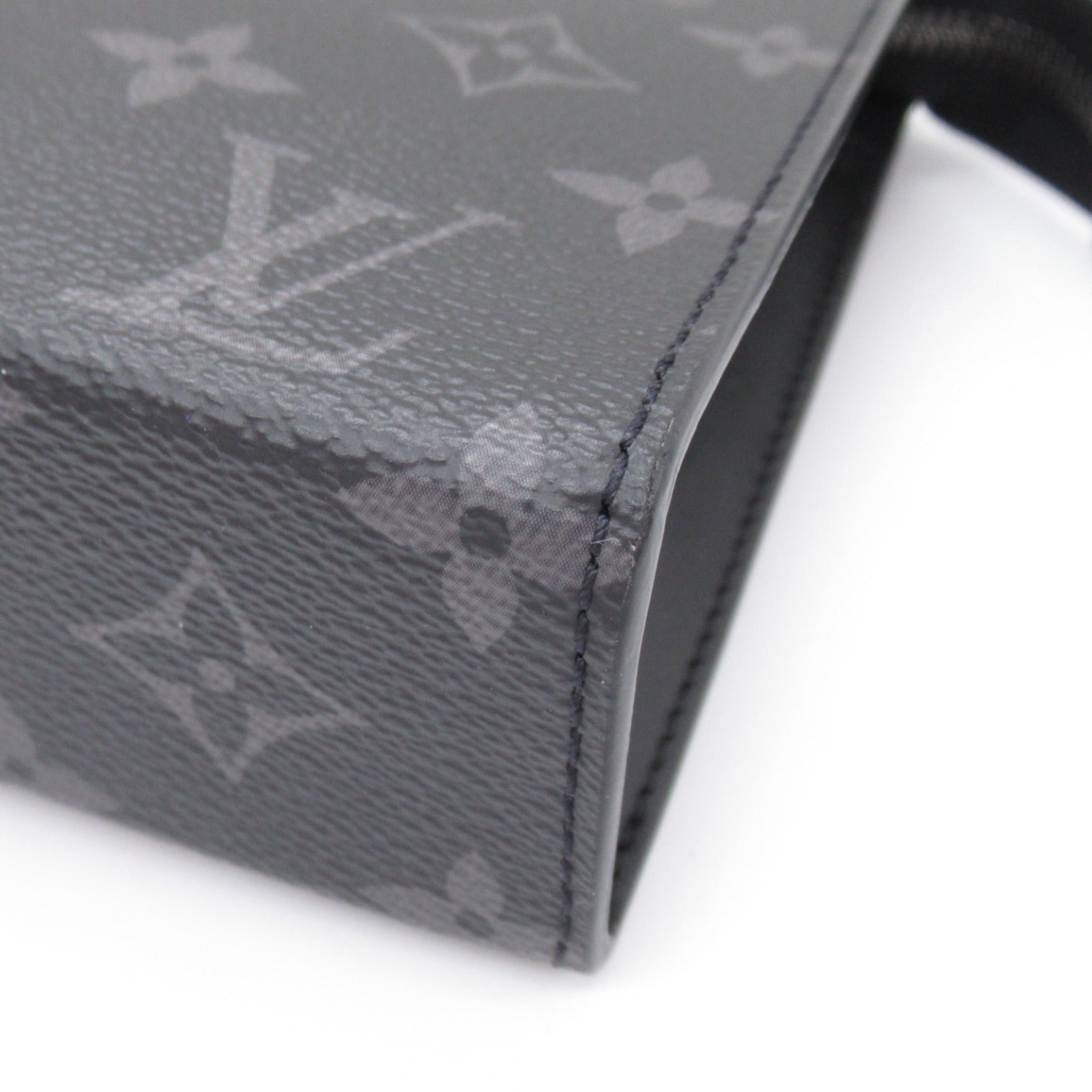 Louis Vuitton Gaston Wearable Wallet Shoulder Bag Shoulder Bag PVC Coated Canvas Monogrammic Eclipse Rivers  Black M81124