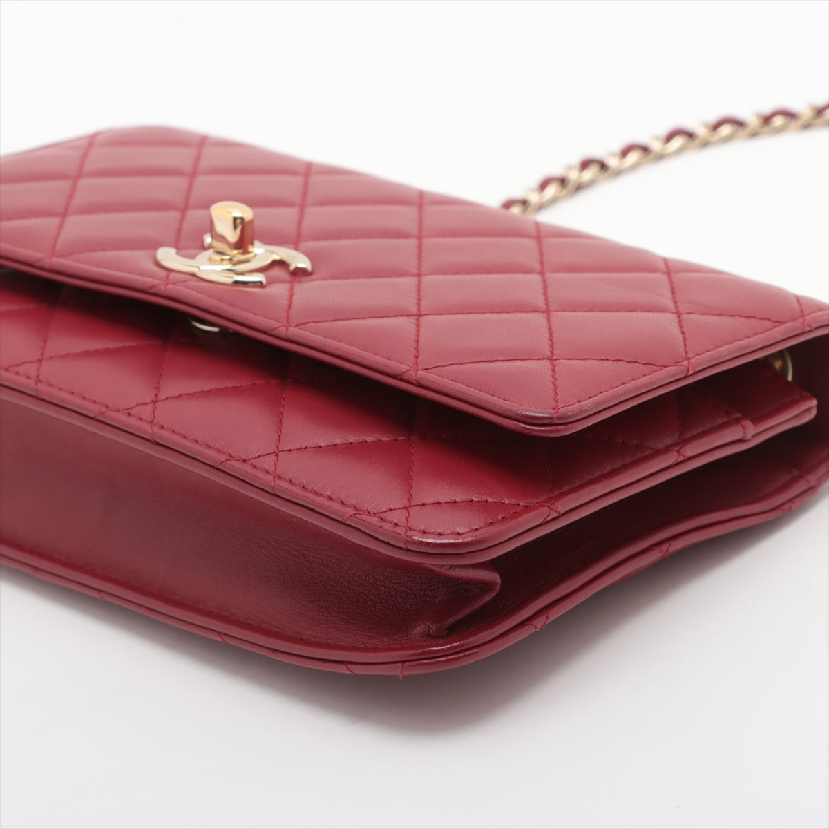 Chanel Matrasse in Chain Wallet Red G