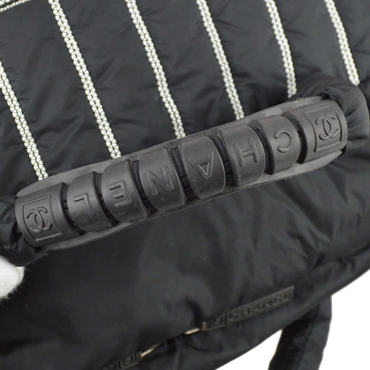 Chanel 黑色尼龍運動系列行李箱健身包