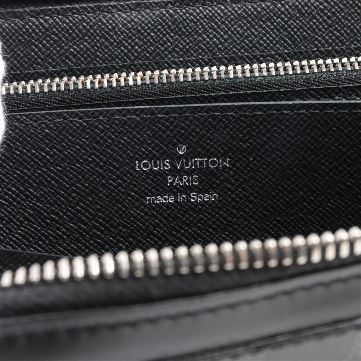 Louis Vuitton Damier Graffit Zippi XL N41503