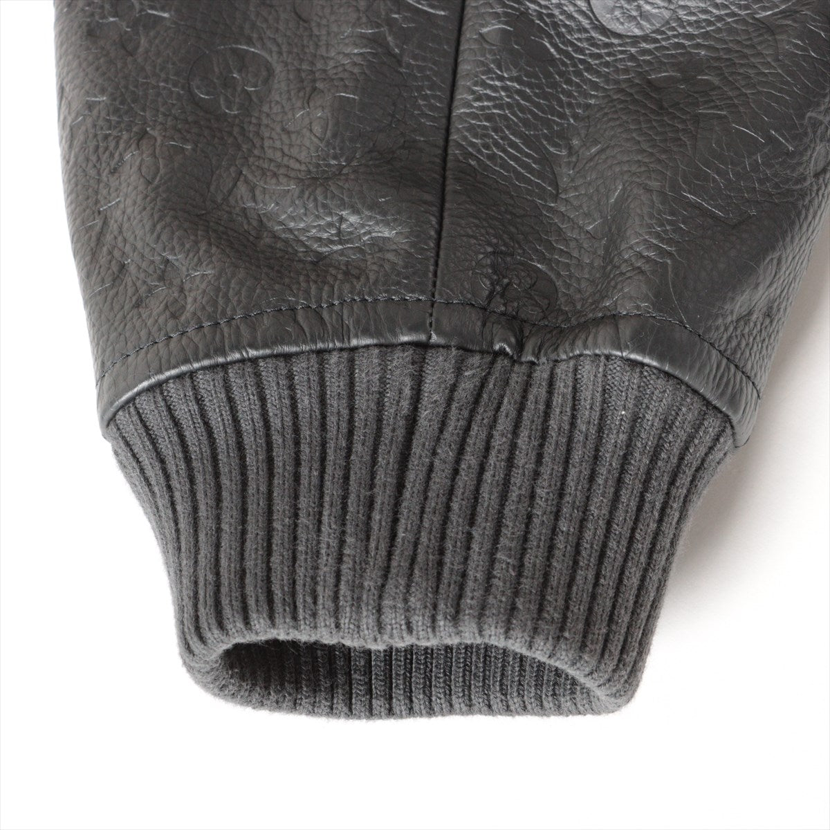 Louis Vuitton 23AW Nylon x Leather Bronze 46 Men Black x Grey RM232 Arm Monogram Leather  City Bullzone