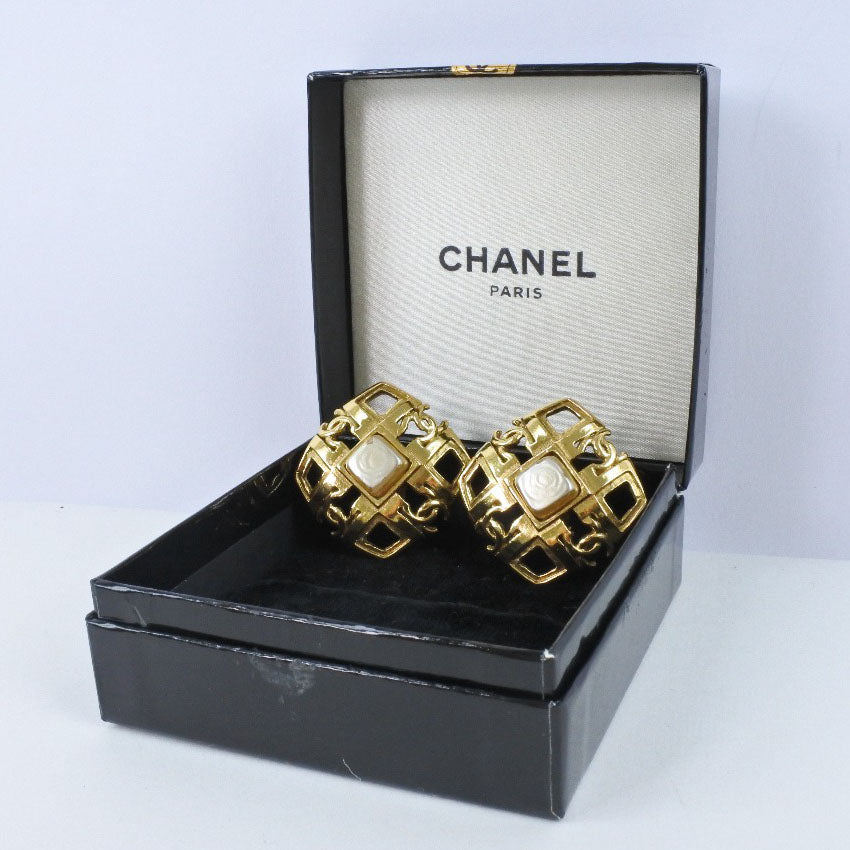 Chanel Chanel Coco Mark Earring Vintage G  French made 1988 Gold 23  23g COCO Mark