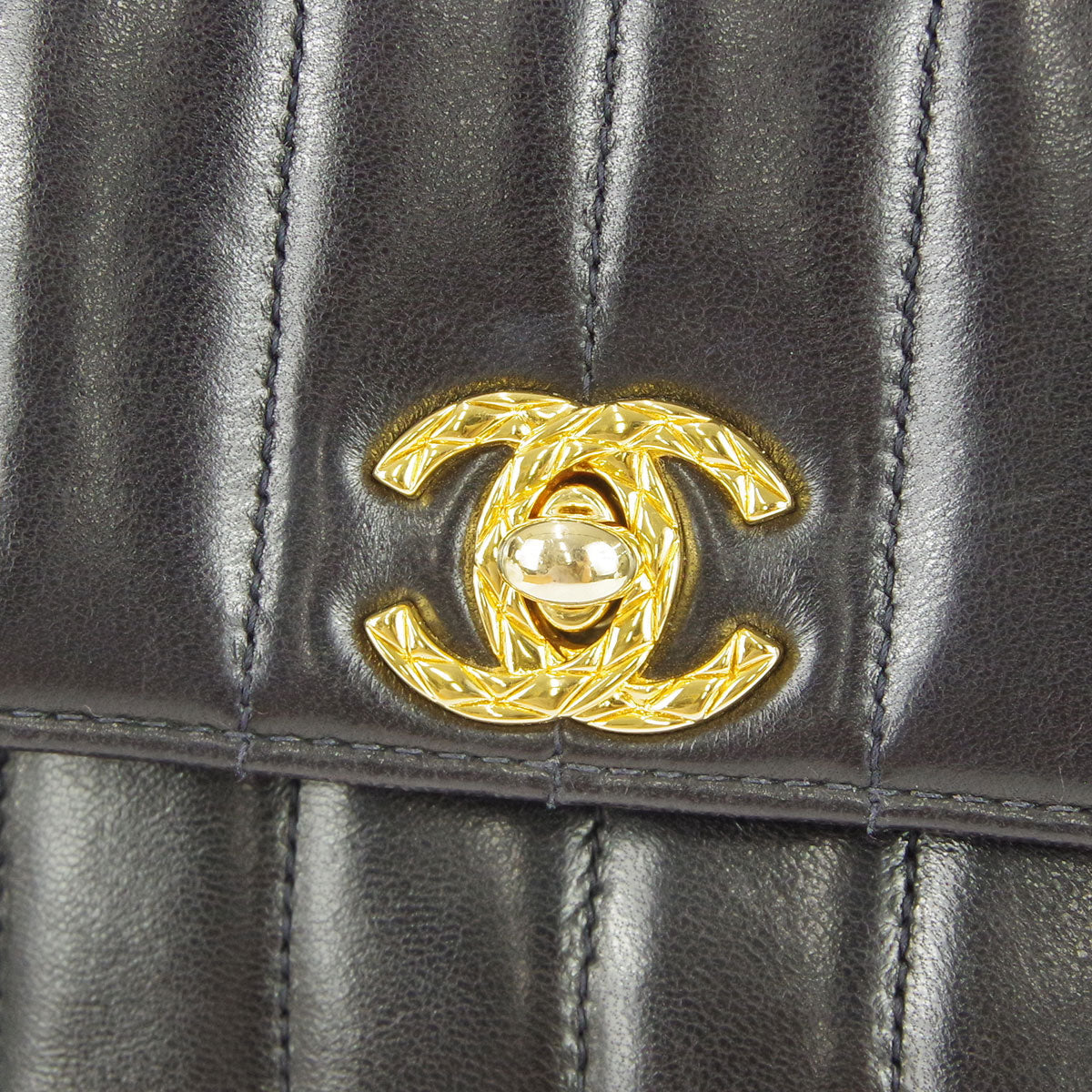 Chanel 1991-1994 Lambskin Vertical Stitch Flap Bag
