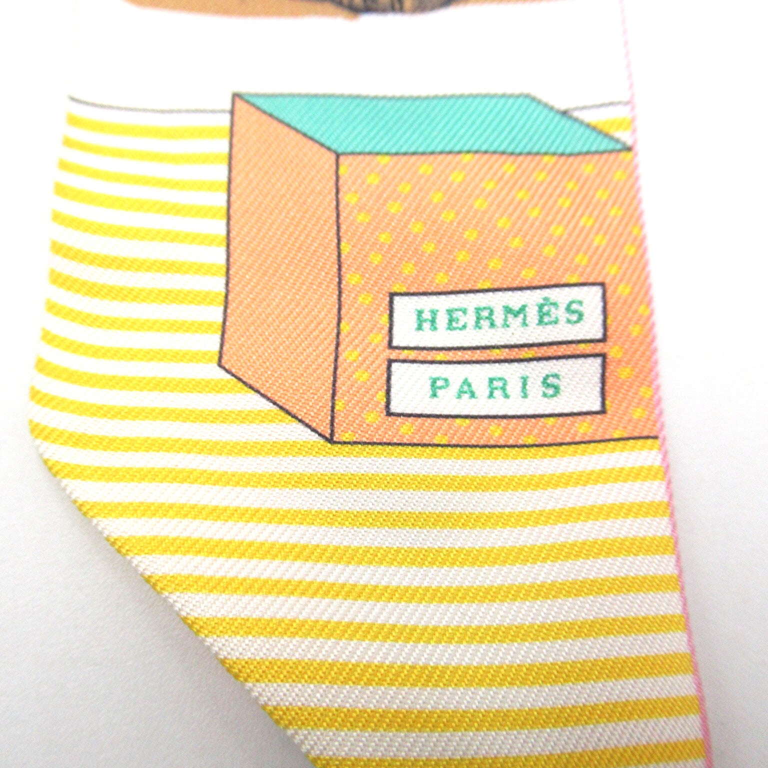 Hermes Hermes T-shirt Grand Theatre Noneuveau Shirt Clothes Silk  Yellow