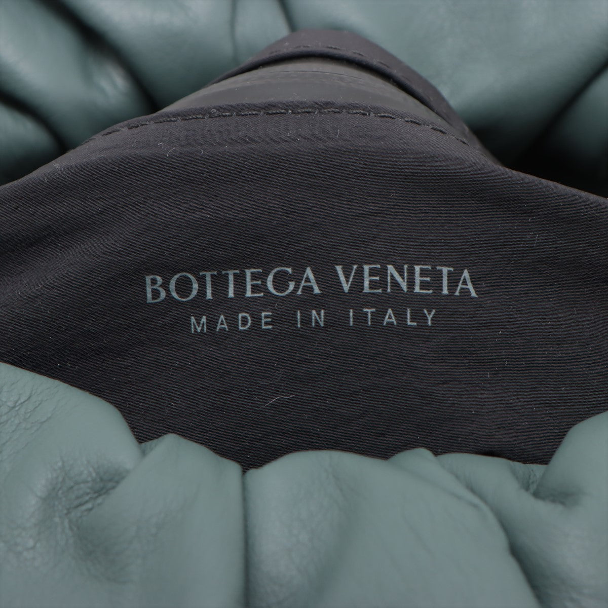 Bottenga Veneta The Bodywear Leather Body Bag Gr