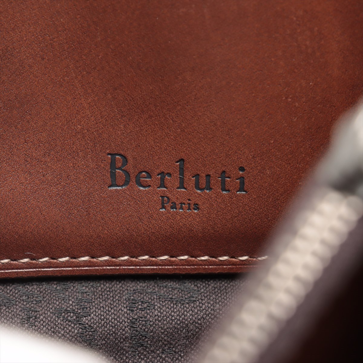 Belotti Calligraphy Leather Round  Wallet Brown