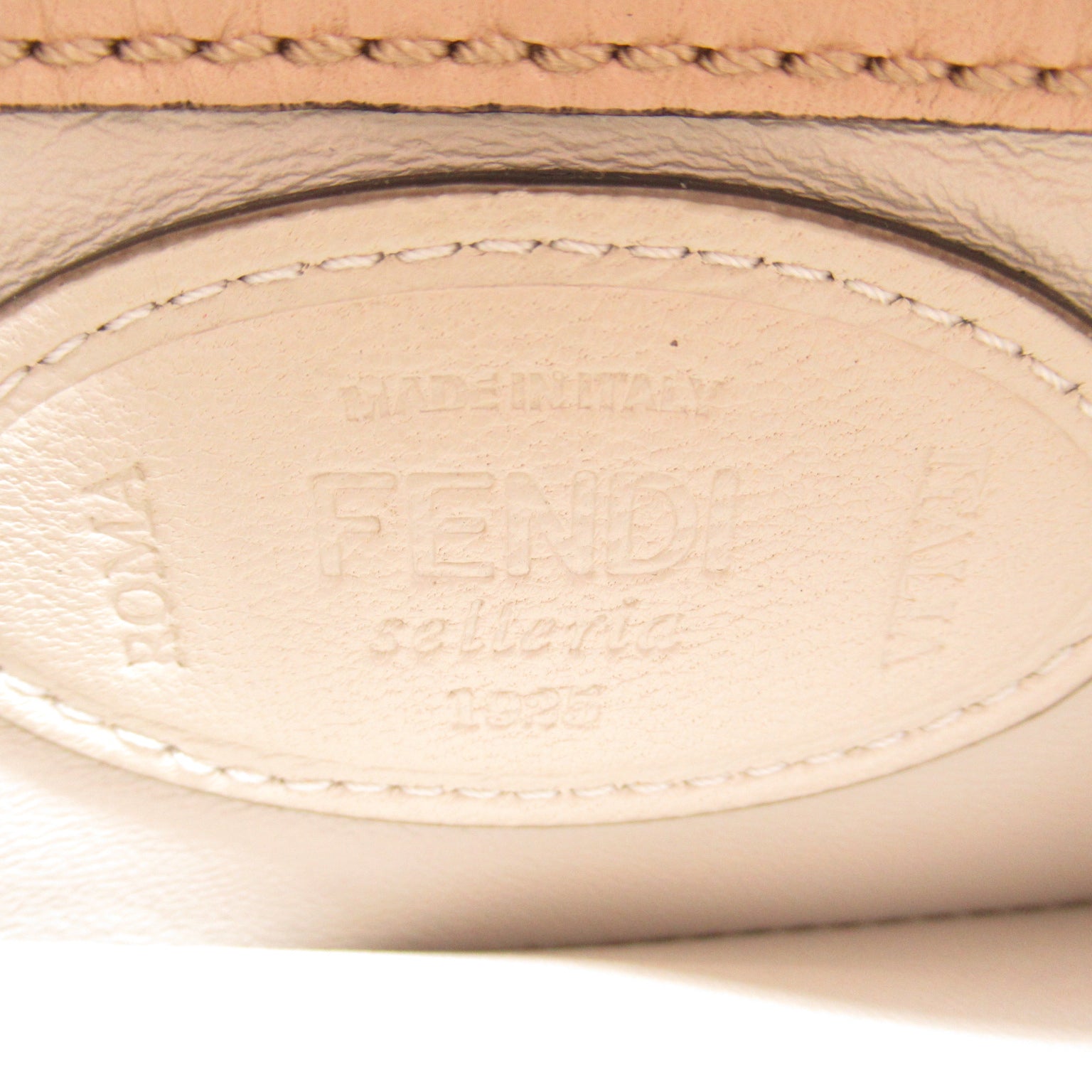Fendi Fendi 2w Shoulder Shoulder Bag Leather  Beige 8BR600