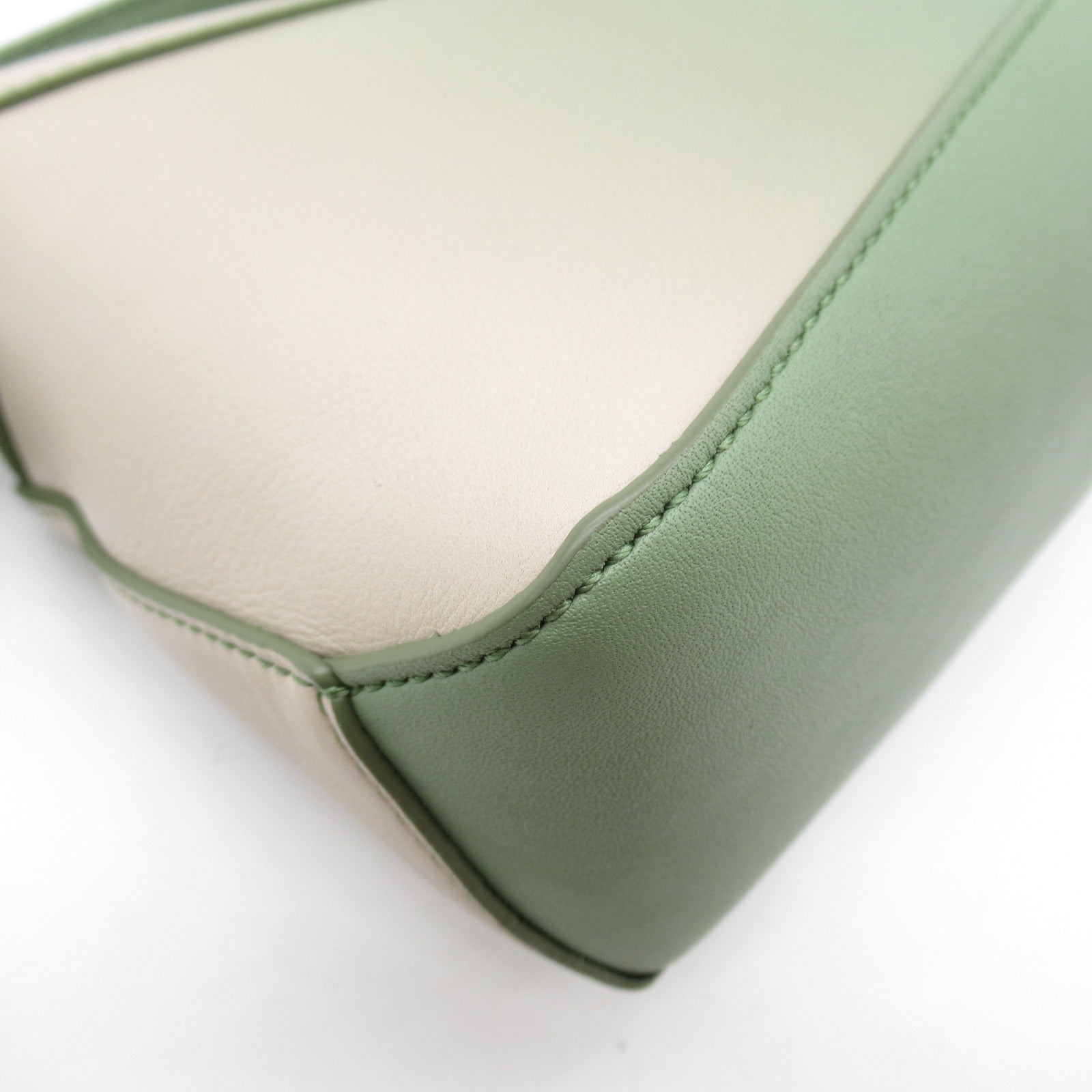 Loew 2w Shoulder Bag 2way Shoulder Bag Leather  Green