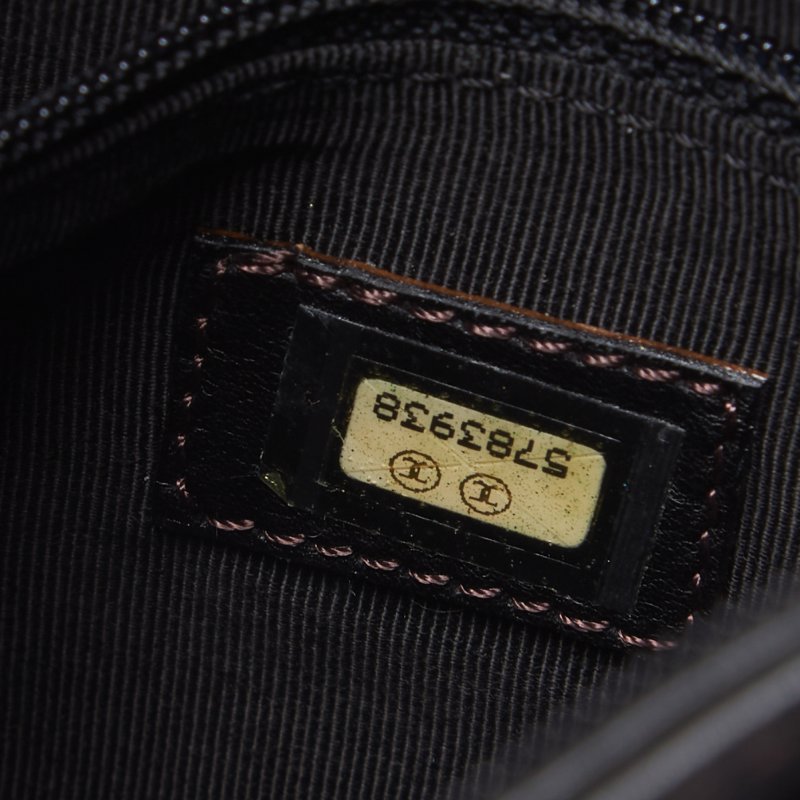 CHANEL CHANEL OUTSIDE FLAP Waistback  Black (Black G ) West Bag Mini shoulder bag  Bag Hybrid 【 Ship】 Ladies Online