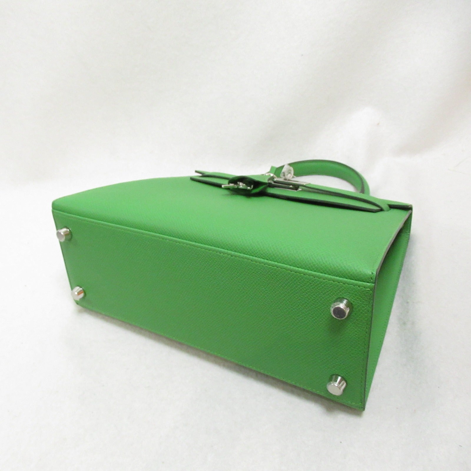 Hermes Kelly 25 Handbag  Sewing Handbag Leather Epsom  Green
