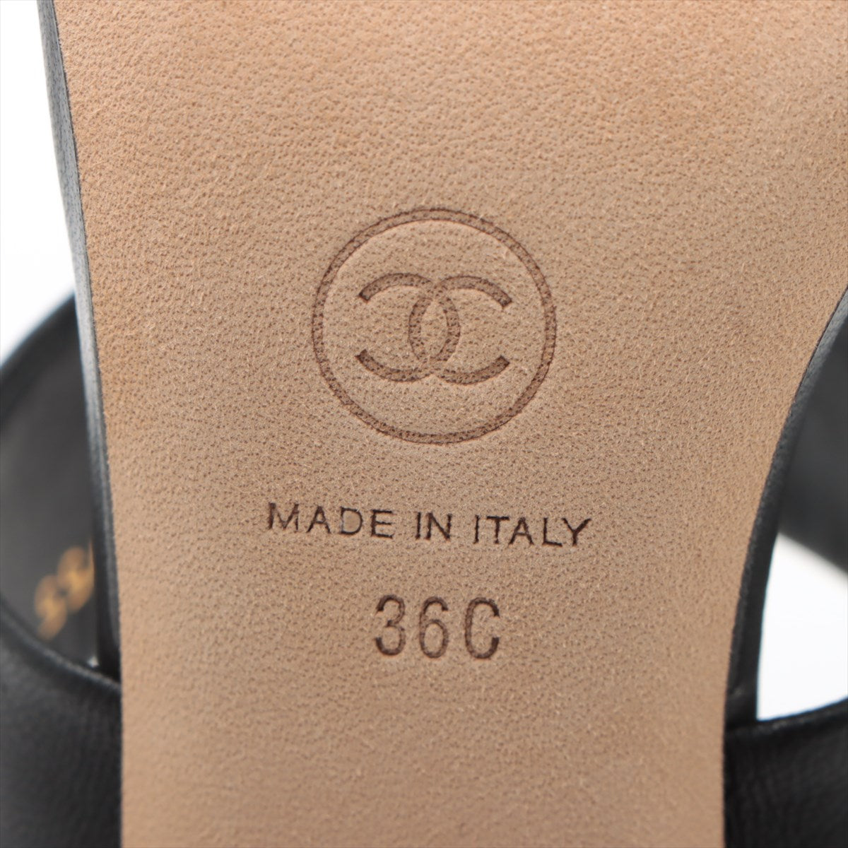 Chanel Coco Leather Sandal 36C  Black G32755  Pearl