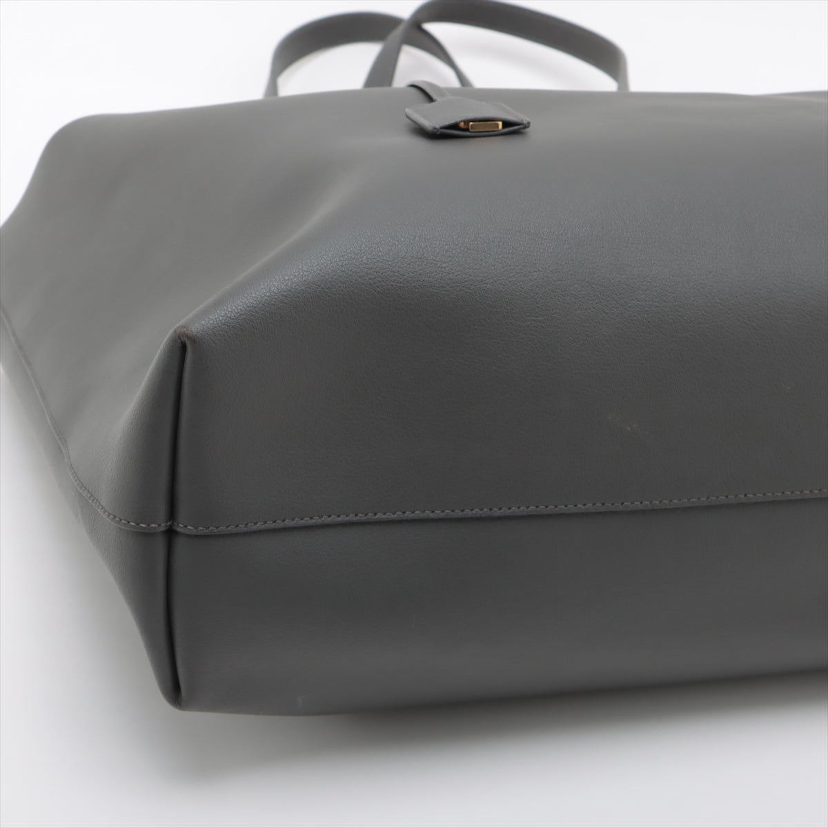 Saint Laurent  Sack ping Leather Bag Gr 600281