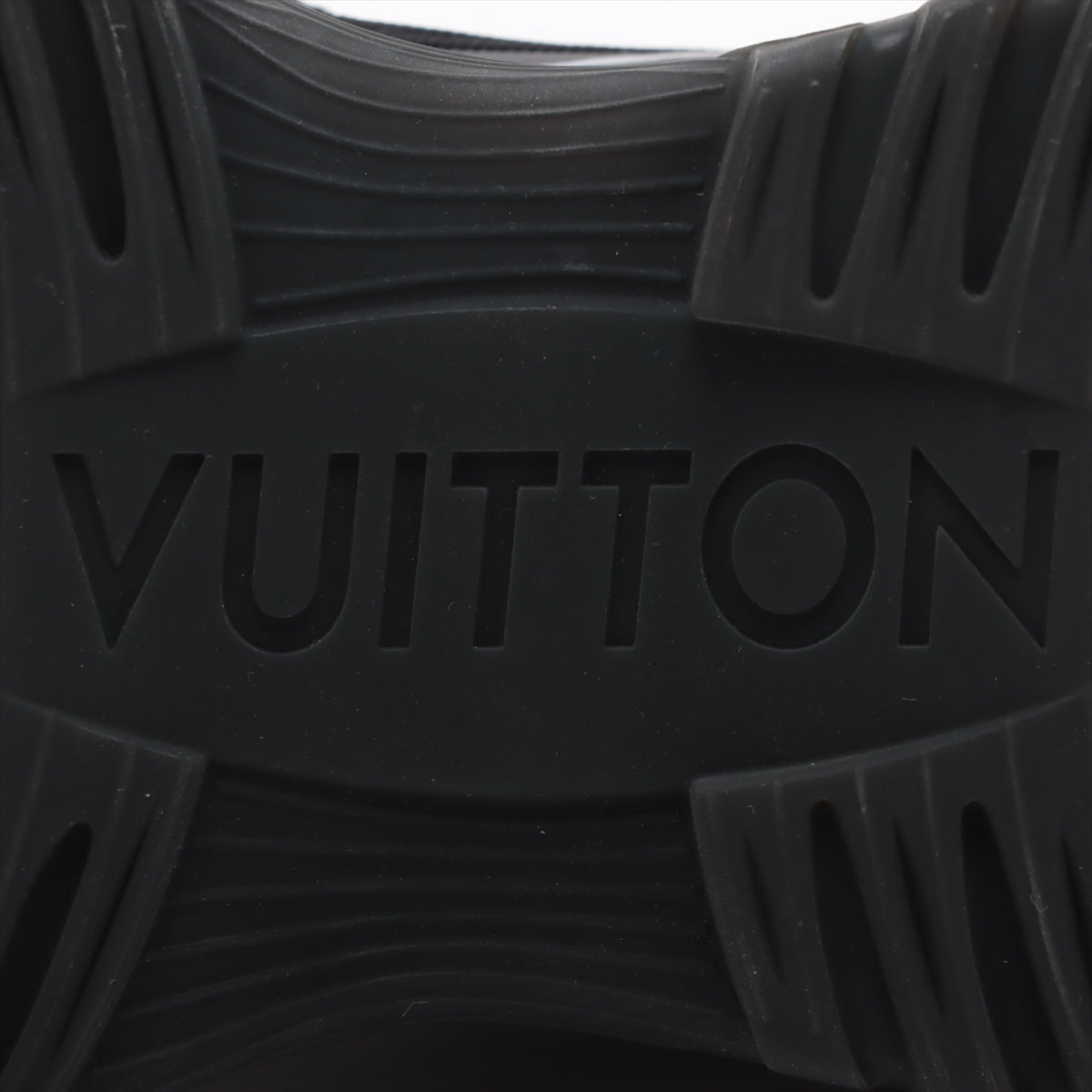Louis Vuitton Runway Pulse Line Fabric High Cut Sneaker 6 1/2  Black Monogram Socks Sneaker