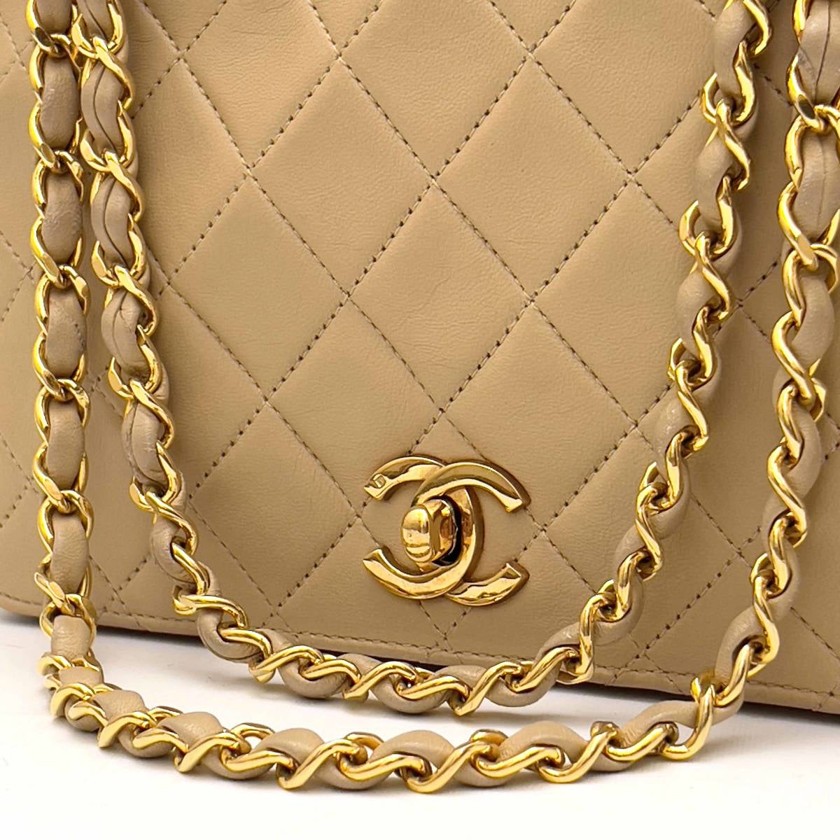 Vintage Chanel Shoulder Bag Lambskin Beige