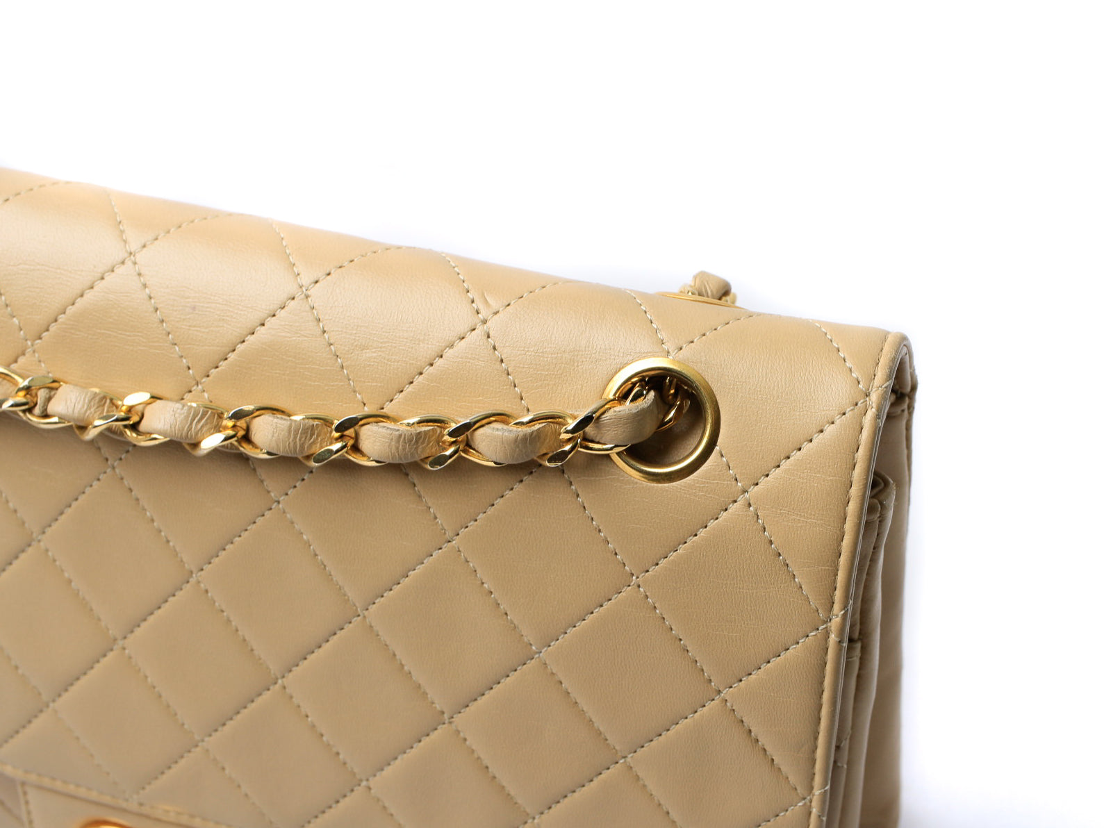 Chanel best sale beige handbag