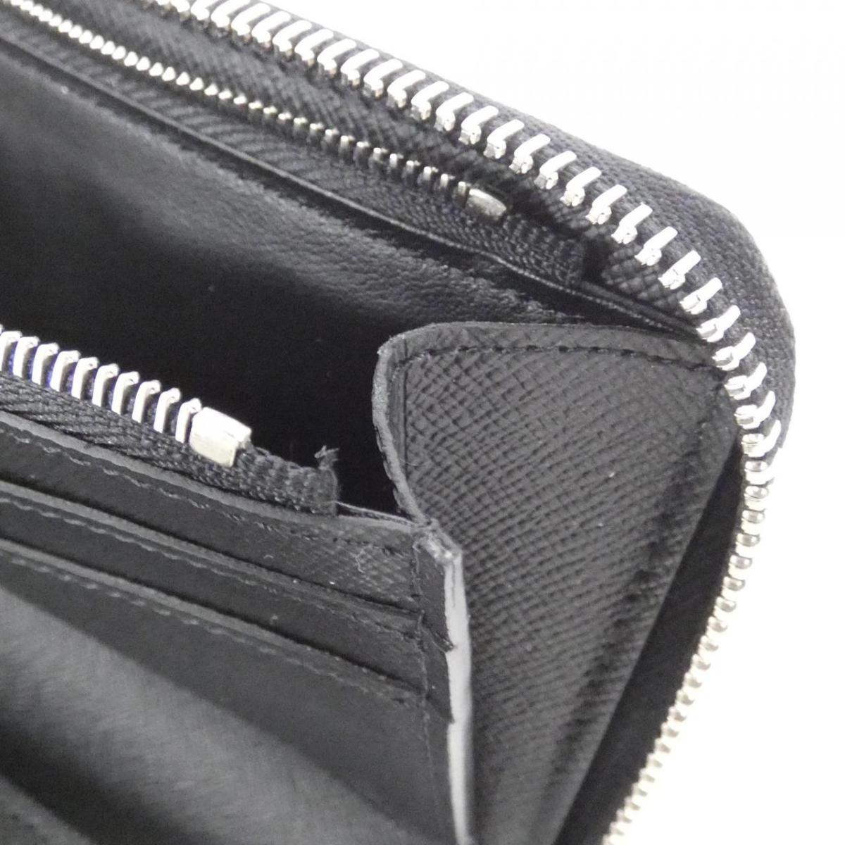 Louis Vuitton Taiga Zippy Wallet M30731 Vertical Wallet