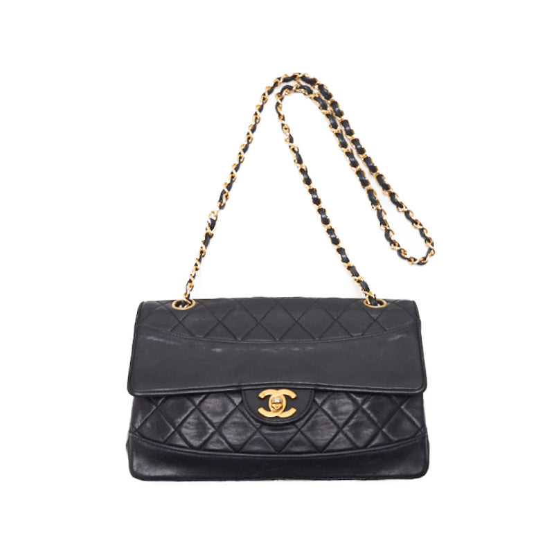 Chanel Matrasse Turn-Lock  Flap Chain Shoulder  Black  Shoulder Bag  Shoulder Bag Ladies Shoulder Bag Hybrid 【 Ship】【SS】 E-