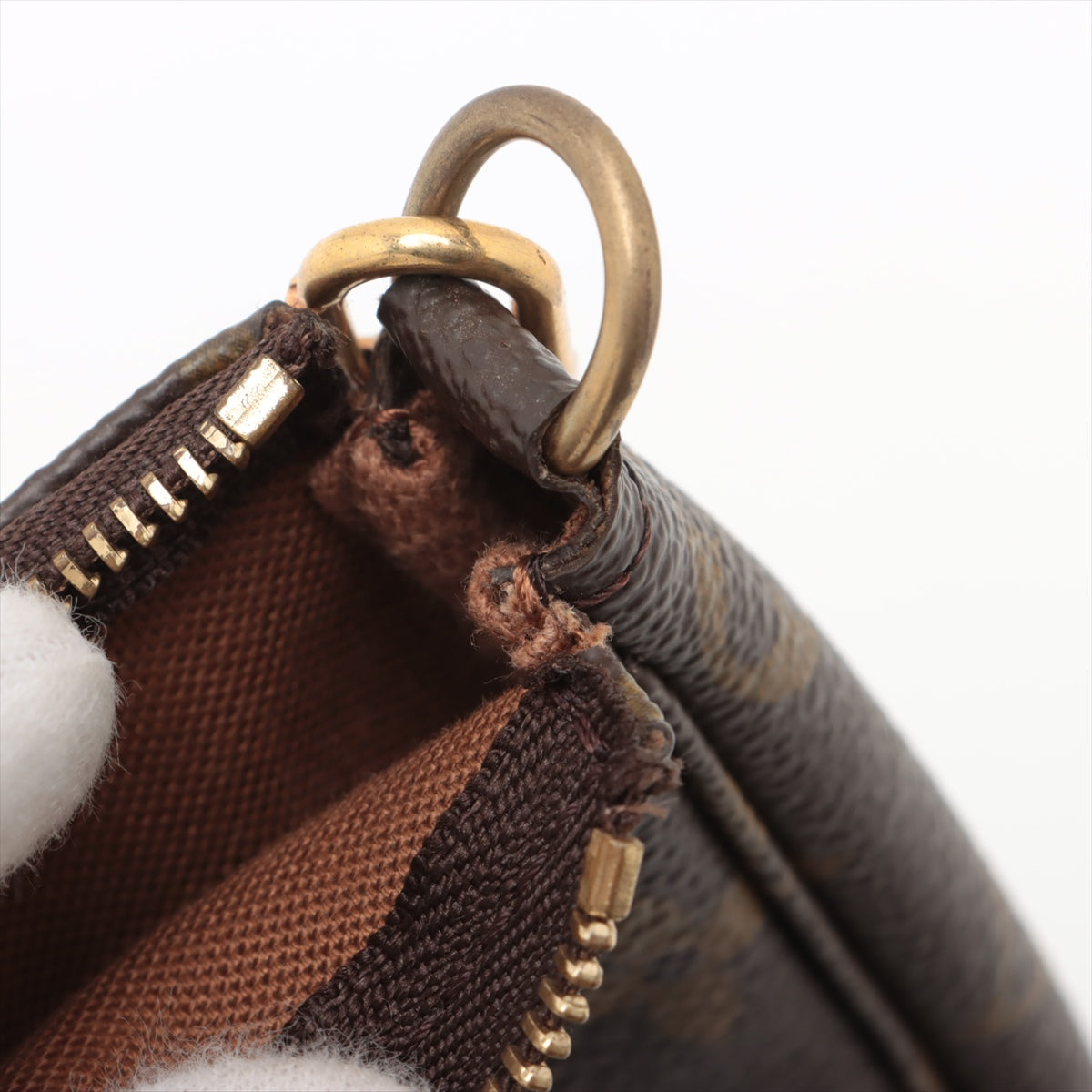 Louis Vuitton Monogram Pochette Accessory M51980