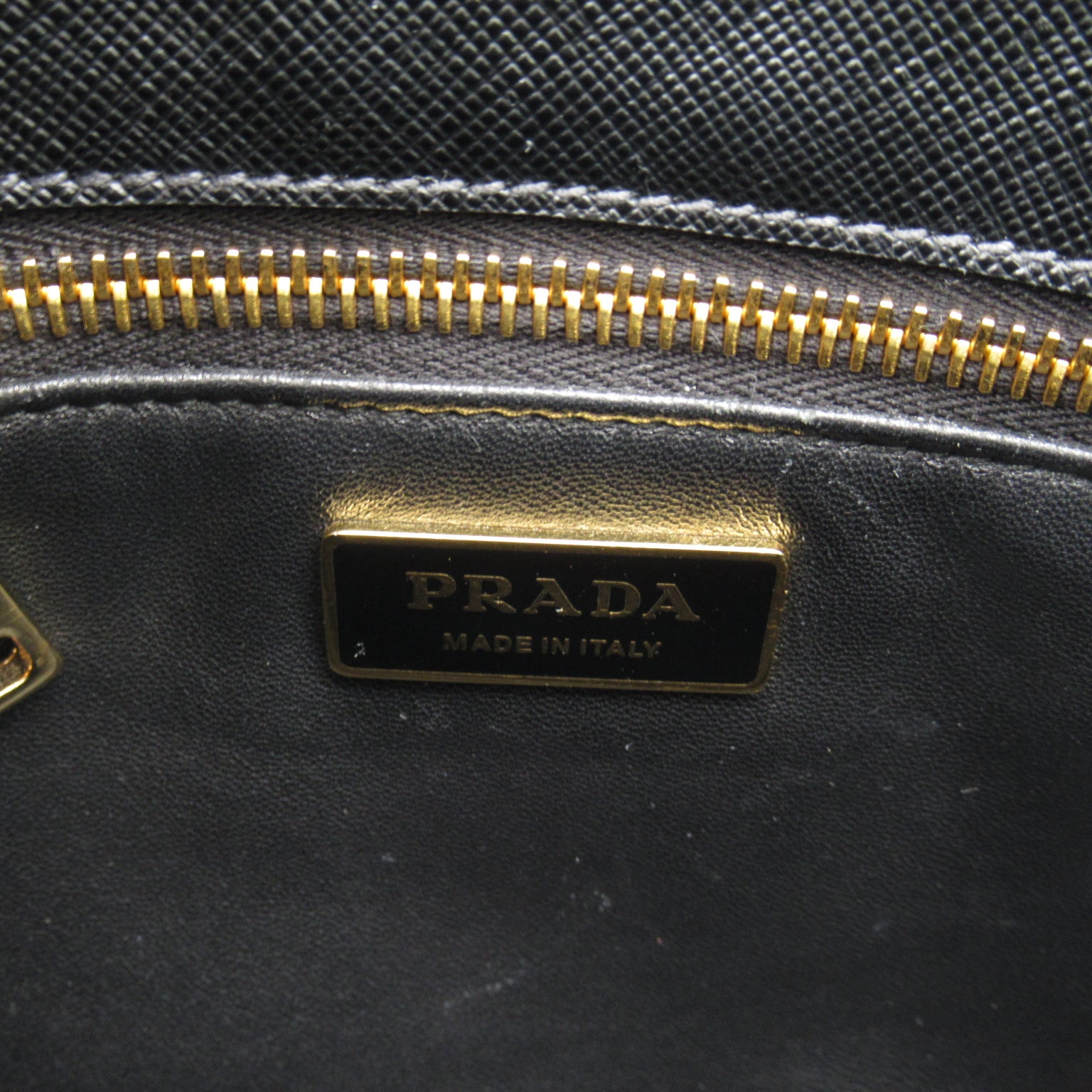Prada Prada 2w Shoulder Shoulder Bag Leather  Black