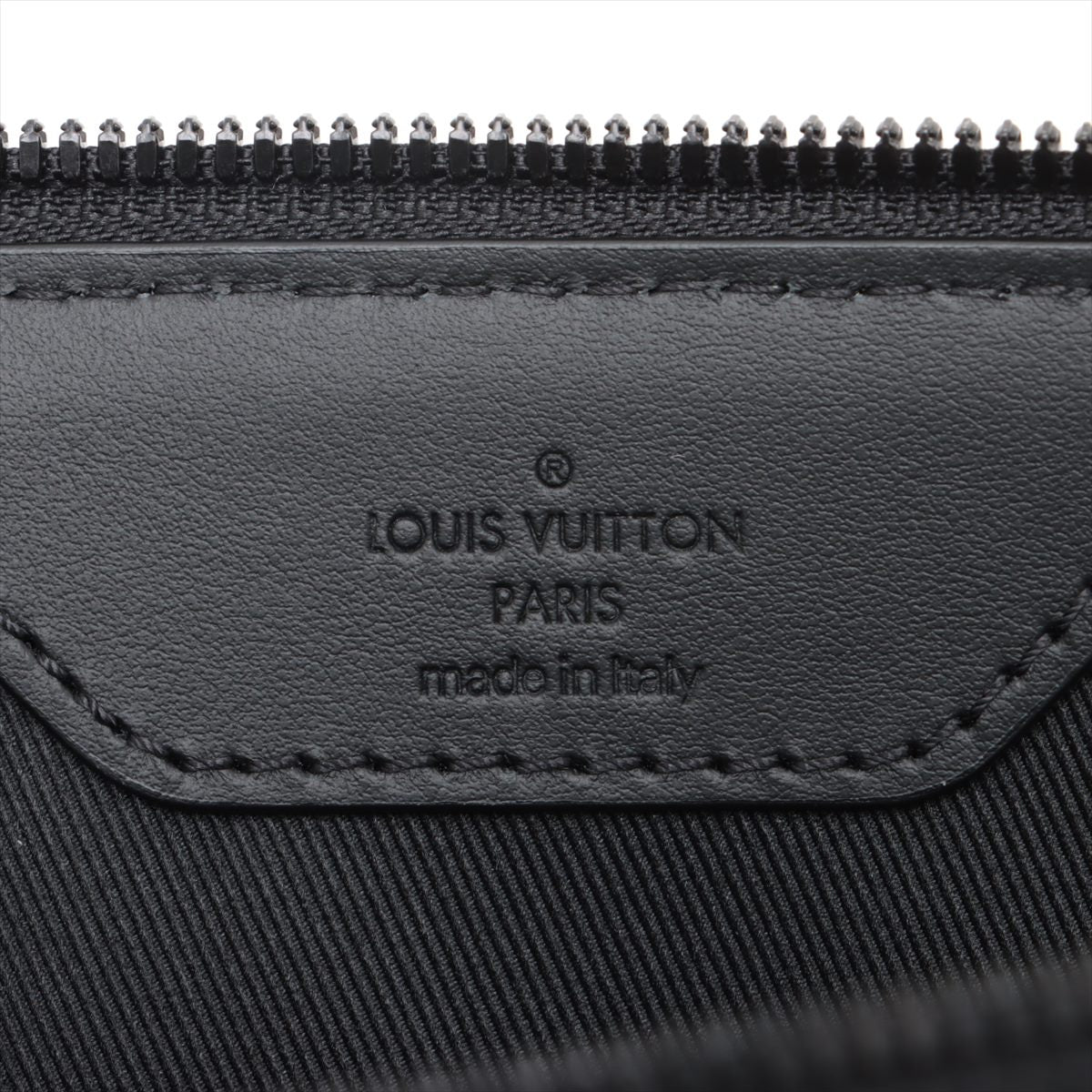 Louis Vuitton  monogram sappra cross M59960   at