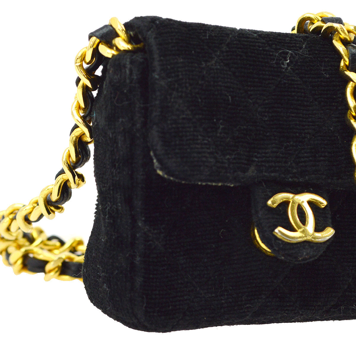 Chanel 黑色天鵝絨經典翻蓋微鏈 Pochette 手包