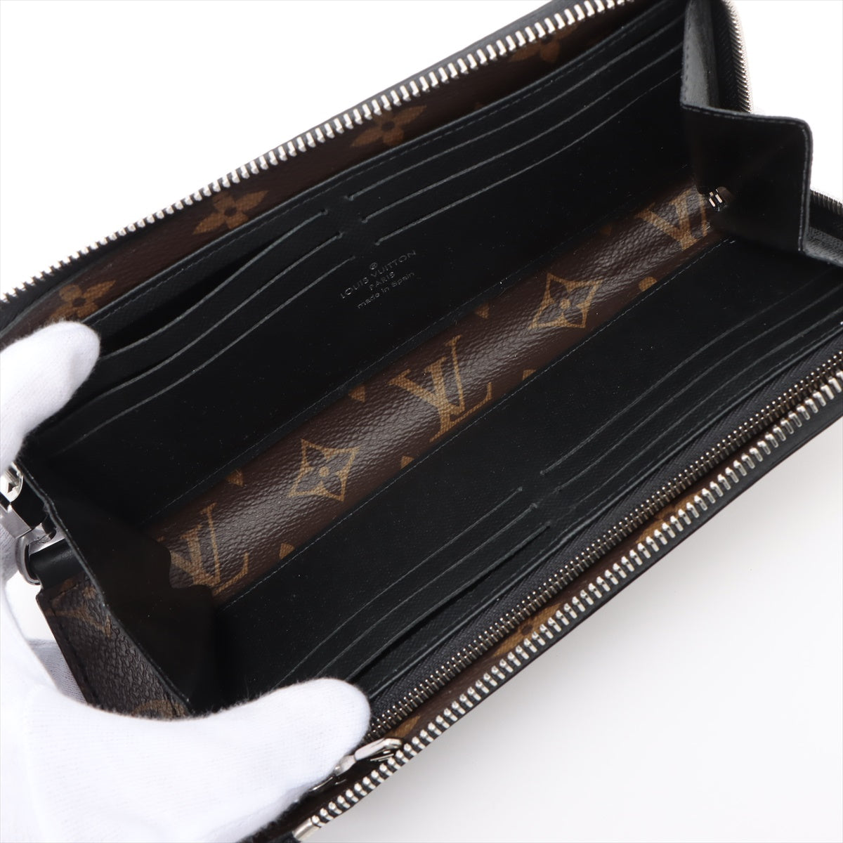 Louis Vuitton Monogram Zippyr Dragon M69407 Black x Brown Wallet