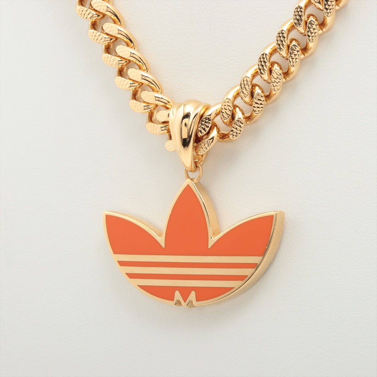 Gucci x Adidas Trefoil Chain Necklace GP G x Orange