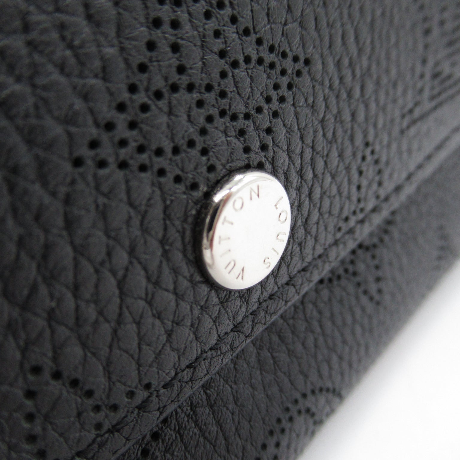 Louis Vuitton Louis Vuitton Portefolio Iris Round Long Wallet Leather Machina  Black M60143
