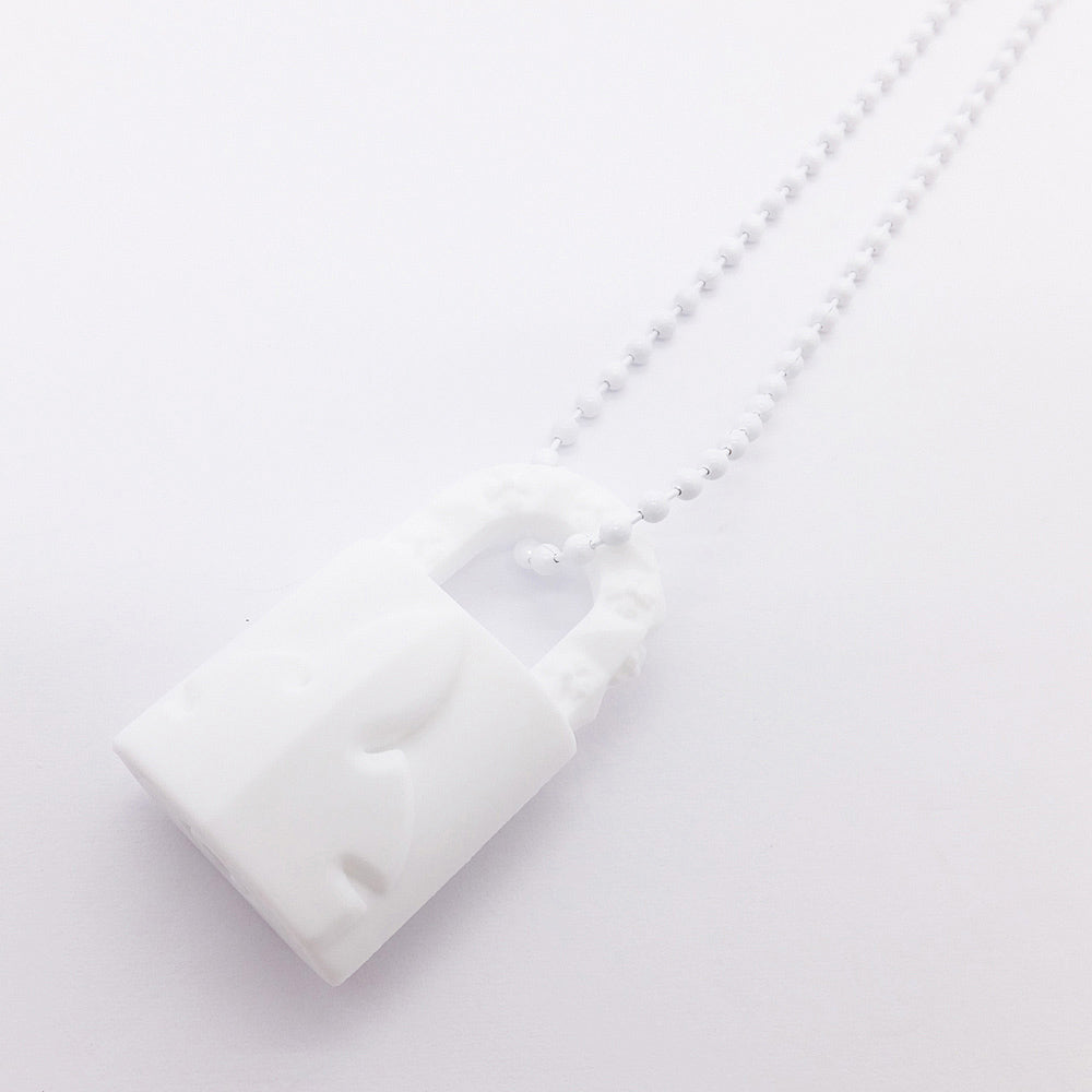 CHROME HEARTS Chrome Hearts Laver Necklace White White Silicone Nanjing Closure 2023 Limited Bulk Chain Rubber Necklace Padlock Preservation Bag 【New】