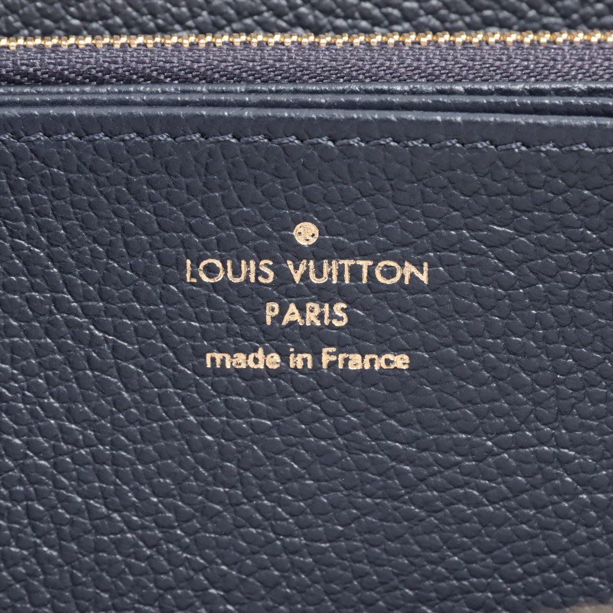 Louis Vuitton Implant  Wallet M62121 Marine Round Zip Wallet