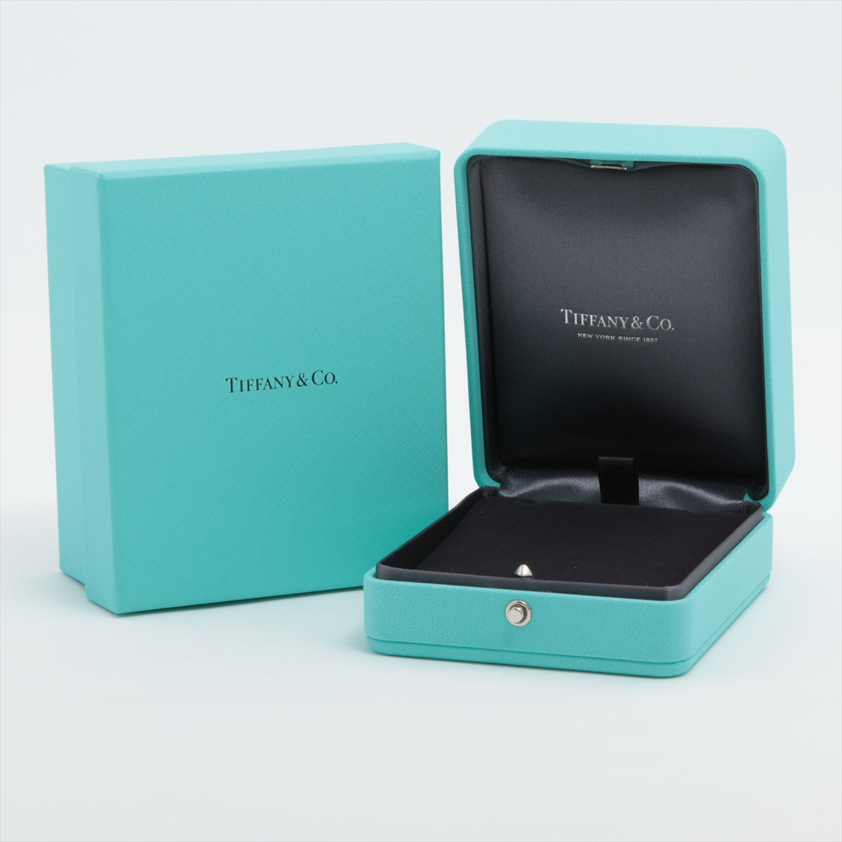 Tiffany T Smile Mini Necklace 750 (PG) 2.9g