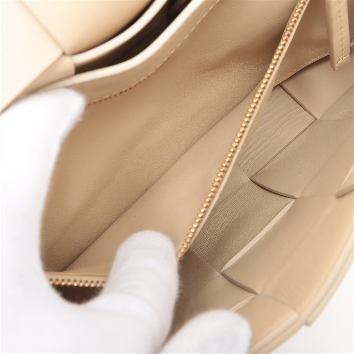 Bottega Veneta Maxine Incharted Casette Patent Leather Shoulder Bag Beige