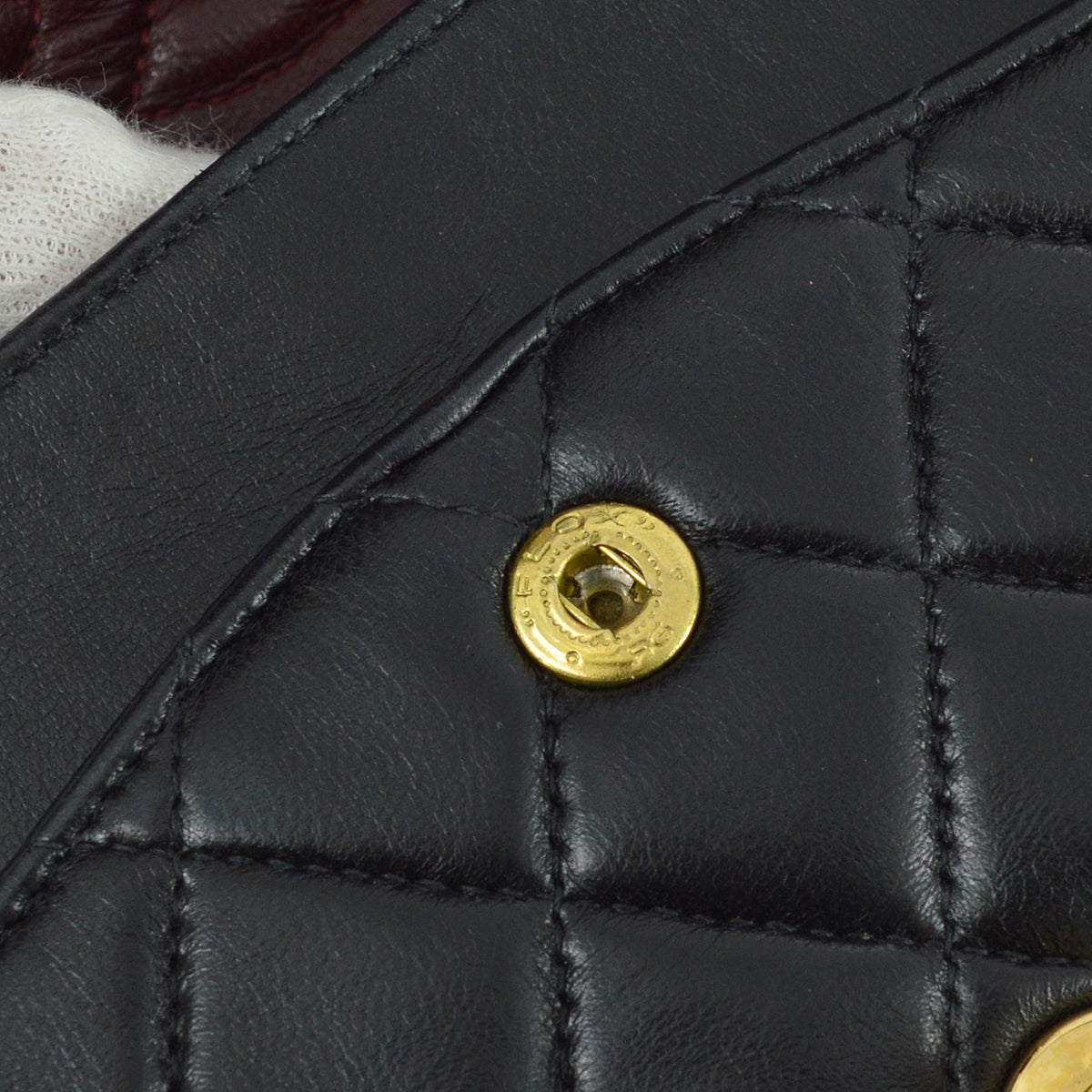 Chanel 2000-2001 黑色小羊皮中號經典雙翻蓋包