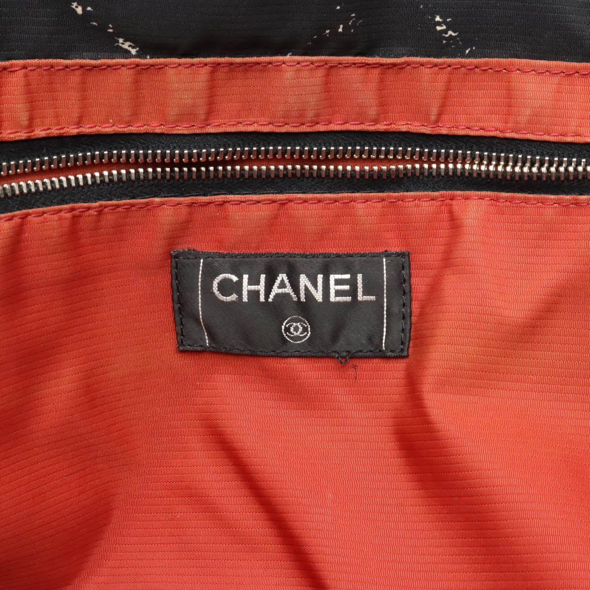 Chanel  Travel Line Tote MM Tooth Bag Shoulder Bag Shoulder Bag Nylon Black Red Red Silver Gold  Blumin