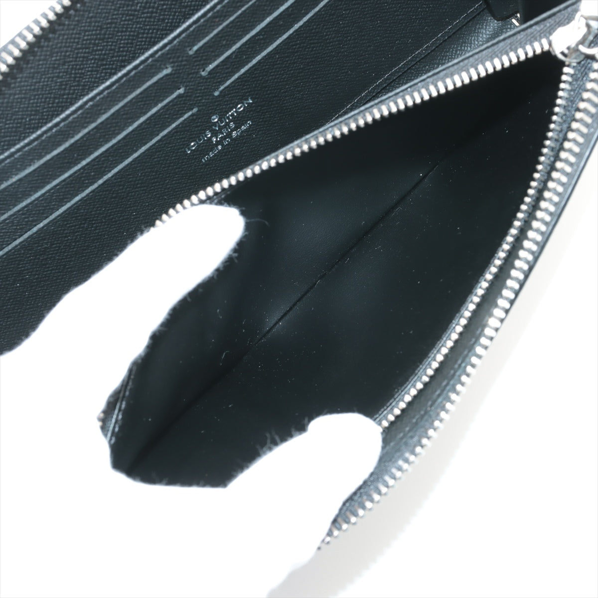 Louis Vuitton Taiga Zippy Dragon M69409 Black Long   Wallet