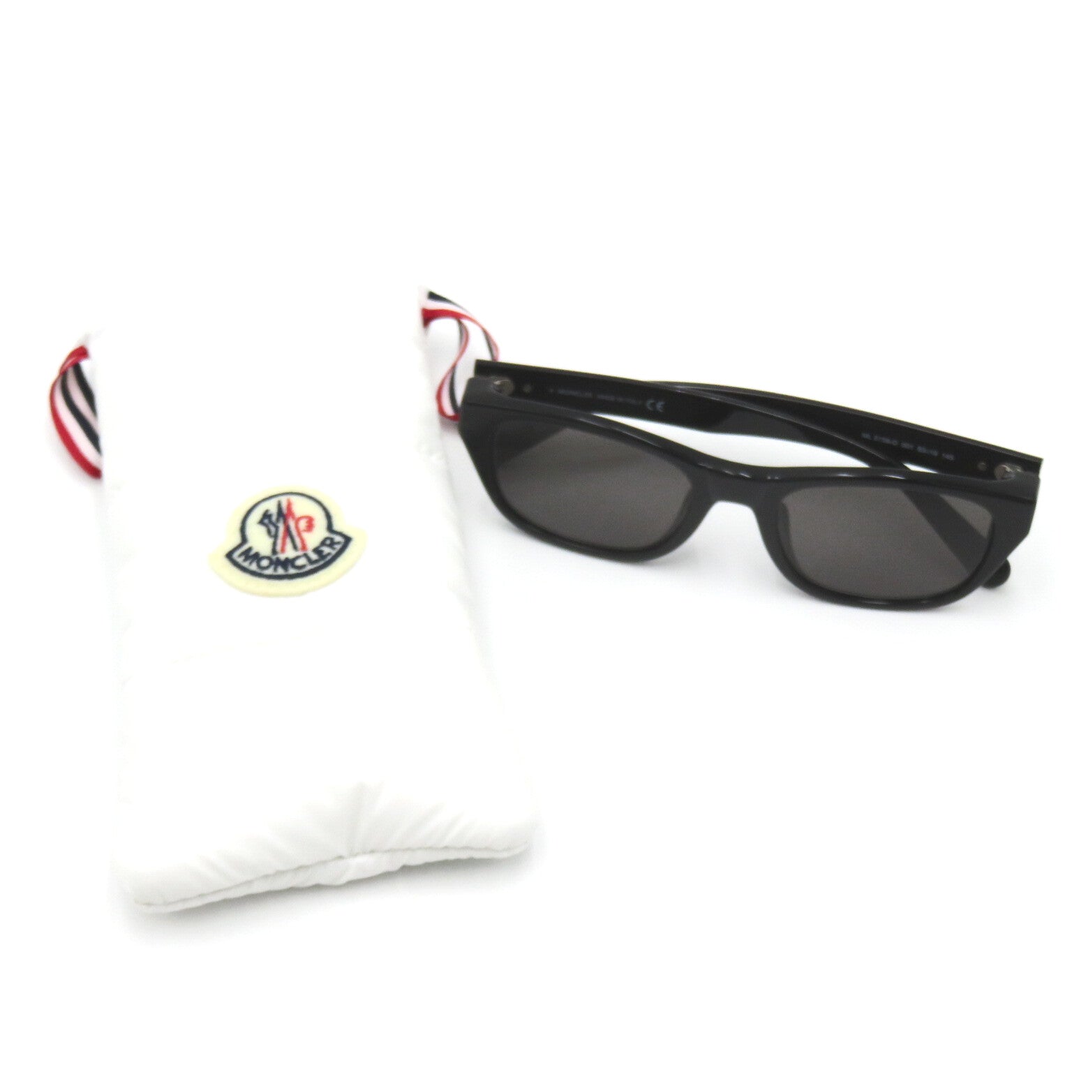 Moncler Moncler Sun Glasses    Black Grace Mark Lens 5158D 001(53)