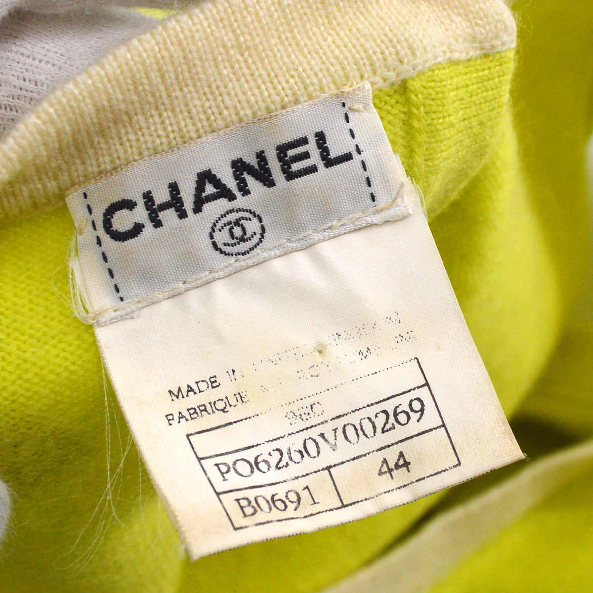 Chanel 1996 sleeveless cashmere top 