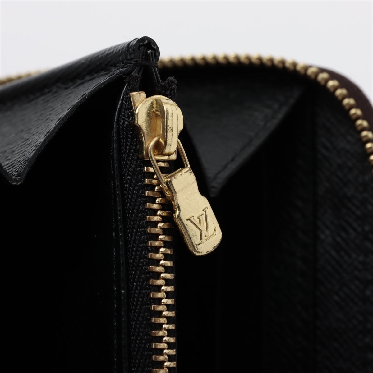Louis Vuitton Giant Monogram Reversee Zippie Wallet M69353 Black X Brown Round Zip Wallet