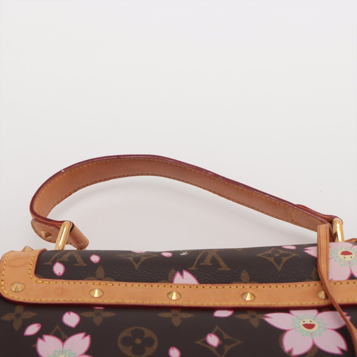 Louis Vuitton Monogram Cherry Blossom Socket Retriever PM M92012