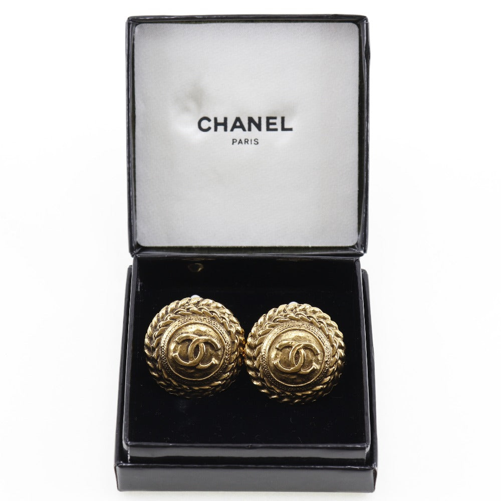 CHANEL CHANEL COCOMARK EARLING Vintage G  French made  23.8g COCO MARK LADYES